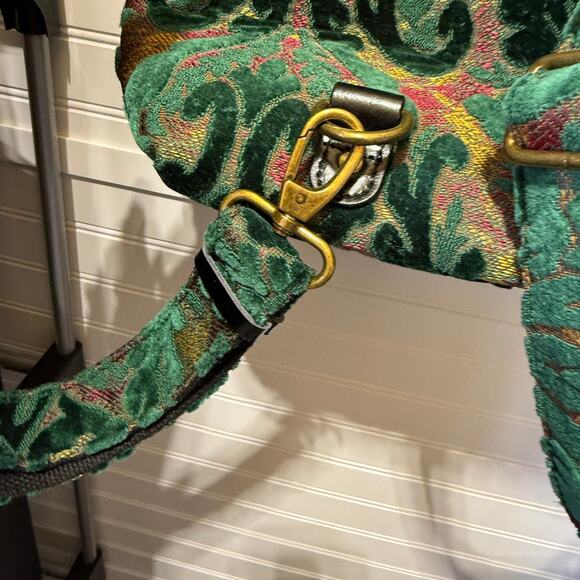 NWOT MCW Burnout Velvet Jade Green Carpet Laptop Backpack - Picture 13 of 15